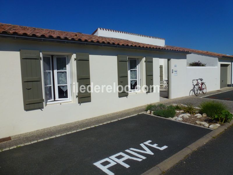 Photo 27: An accomodation located in Le Bois-Plage-en-Ré on ile de Ré.