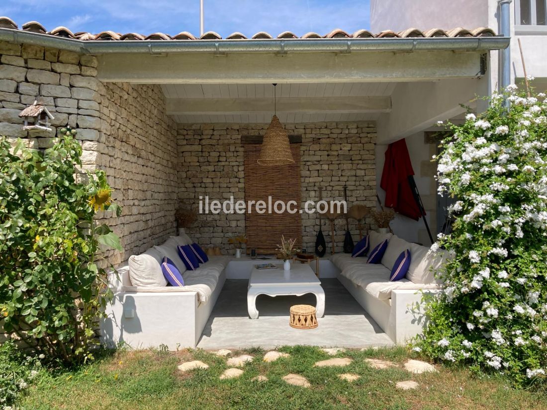 Photo 16: An accomodation located in Sainte-Marie-de-Ré on ile de Ré.