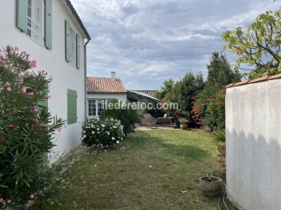 Ile de Ré:Large family home in la couarde-sur-mer