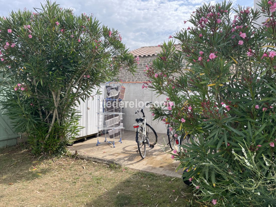 Photo 4: An accomodation located in La Couarde-sur-mer on ile de Ré.