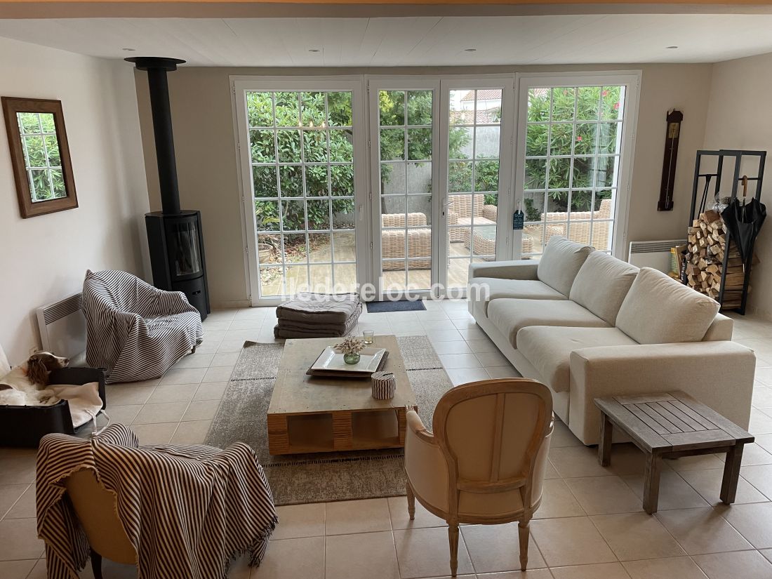 Photo 6: An accomodation located in La Couarde-sur-mer on ile de Ré.