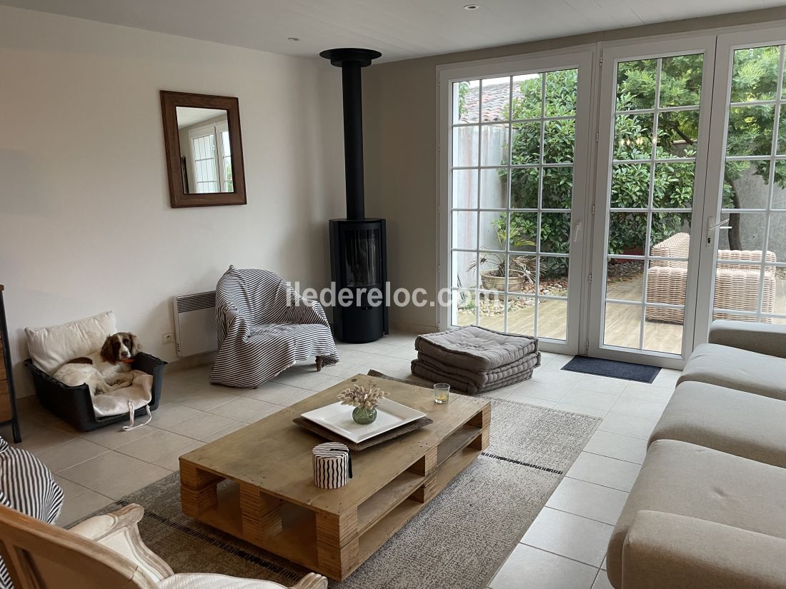 Photo 9: An accomodation located in La Couarde-sur-mer on ile de Ré.