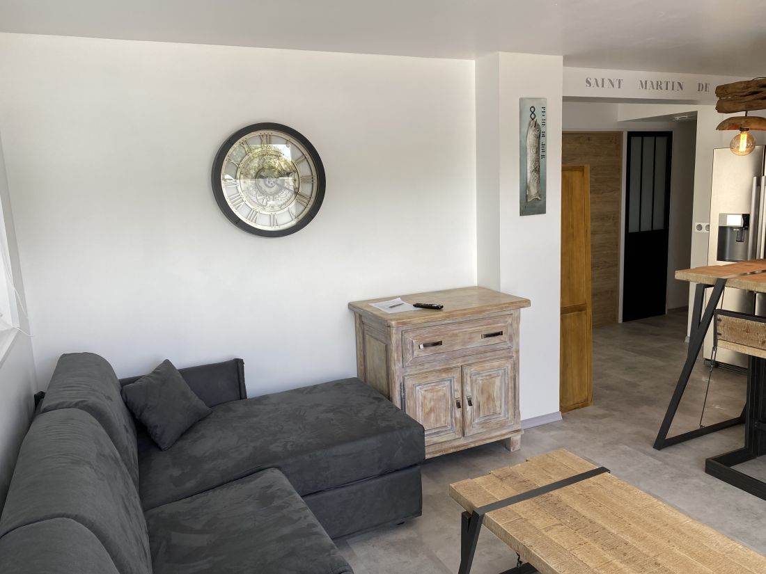 Photo 14: An accomodation located in Saint-Martin-de-Ré on ile de Ré.