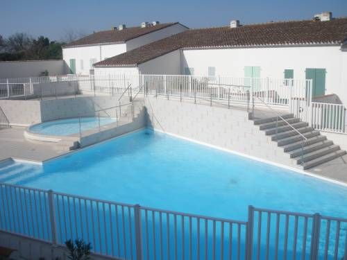 Photo 29: An accomodation located in Saint-Martin-de-Ré on ile de Ré.