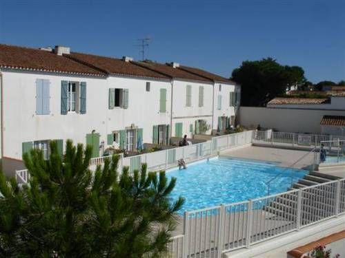 Photo 30: An accomodation located in Saint-Martin-de-Ré on ile de Ré.