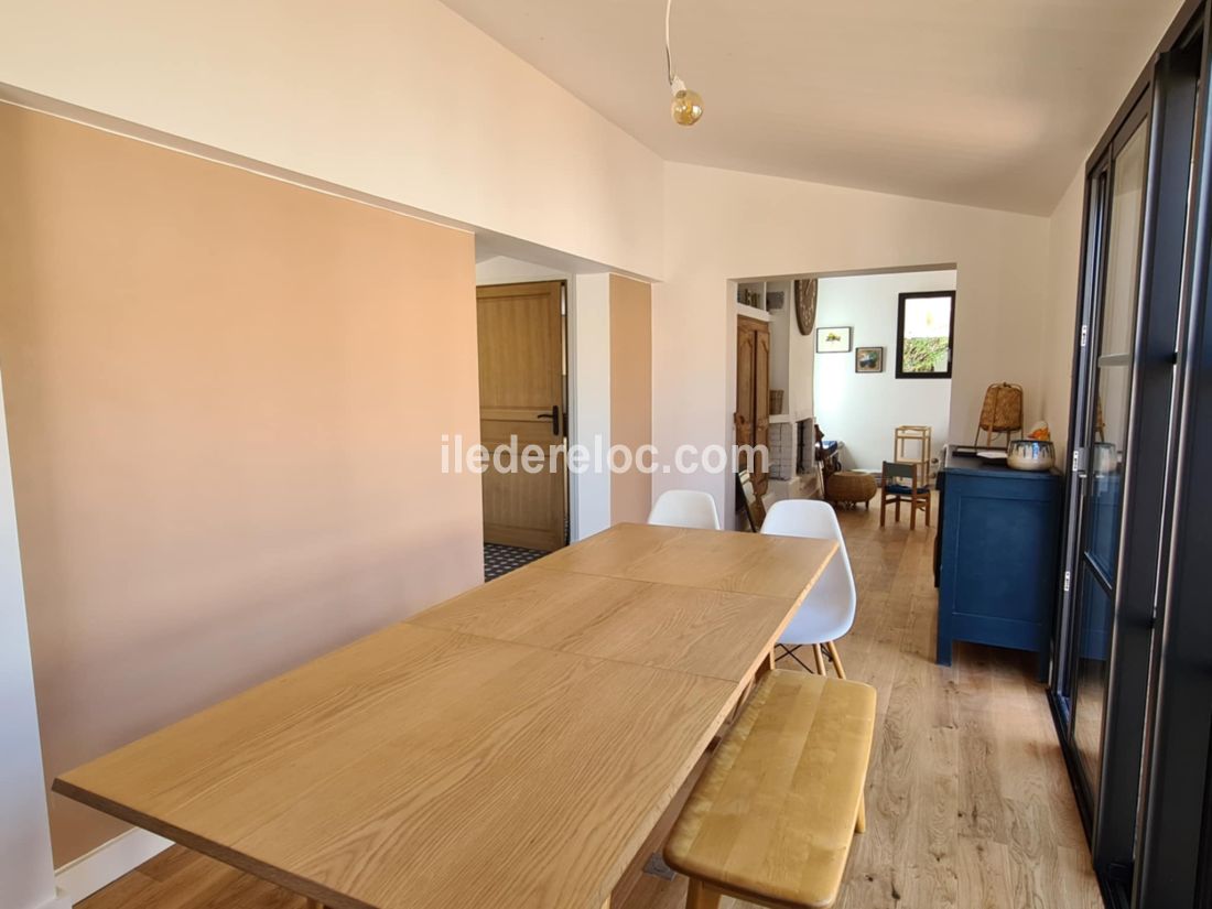 Photo 7: An accomodation located in Le Bois-Plage-en-Ré on ile de Ré.