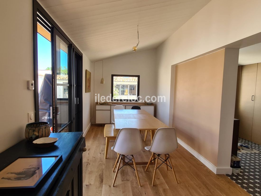 Photo 6: An accomodation located in Le Bois-Plage-en-Ré on ile de Ré.