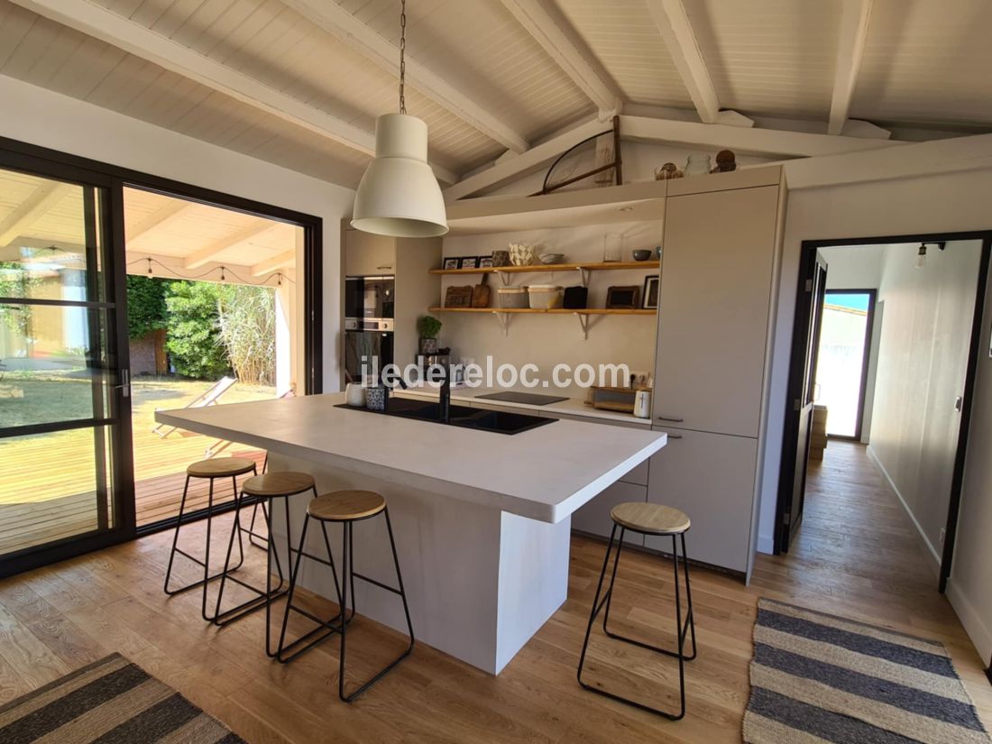 Photo 4: An accomodation located in Le Bois-Plage-en-Ré on ile de Ré.