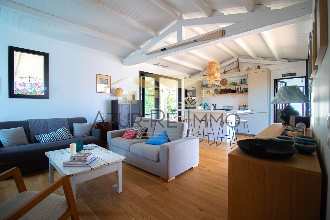 Photo 24: An accomodation located in Le Bois-Plage-en-R&eacute; on ile de R&eacute;.