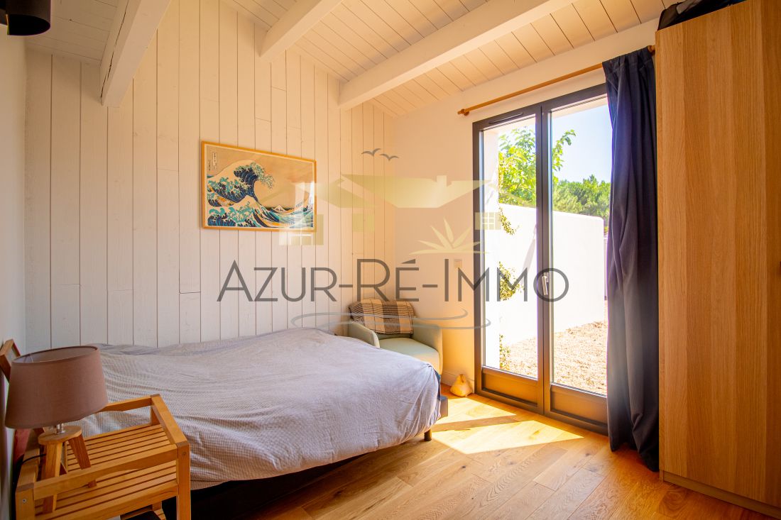 Photo 8: An accomodation located in Le Bois-Plage-en-R&eacute; on ile de R&eacute;.