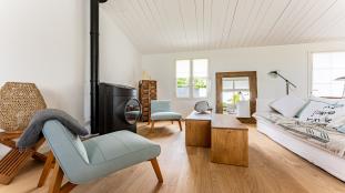 Ile de Ré:Charming house in ars-en-ré – 4 bedrooms, garden and view of the fields
