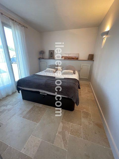 Photo 6: An accomodation located in Saint-Martin-de-Ré on ile de Ré.