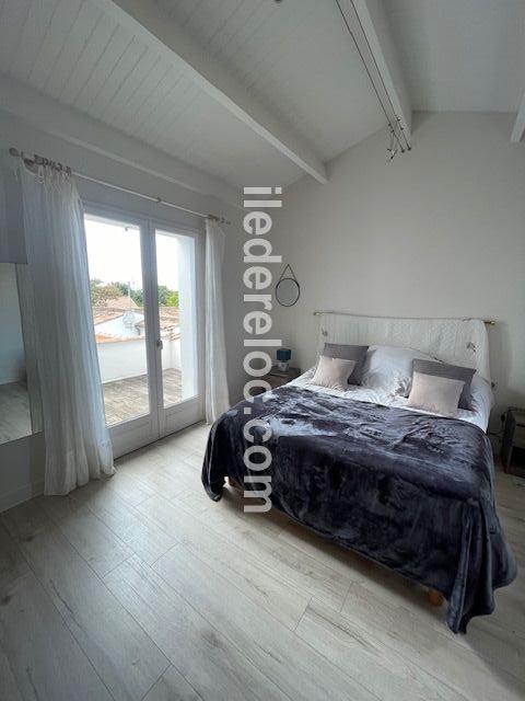 Photo 8: An accomodation located in Saint-Martin-de-Ré on ile de Ré.