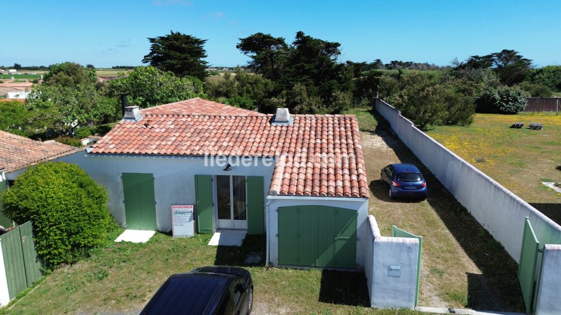 Photo 11: An accomodation located in Saint-Clément-des-Baleines on ile de Ré.