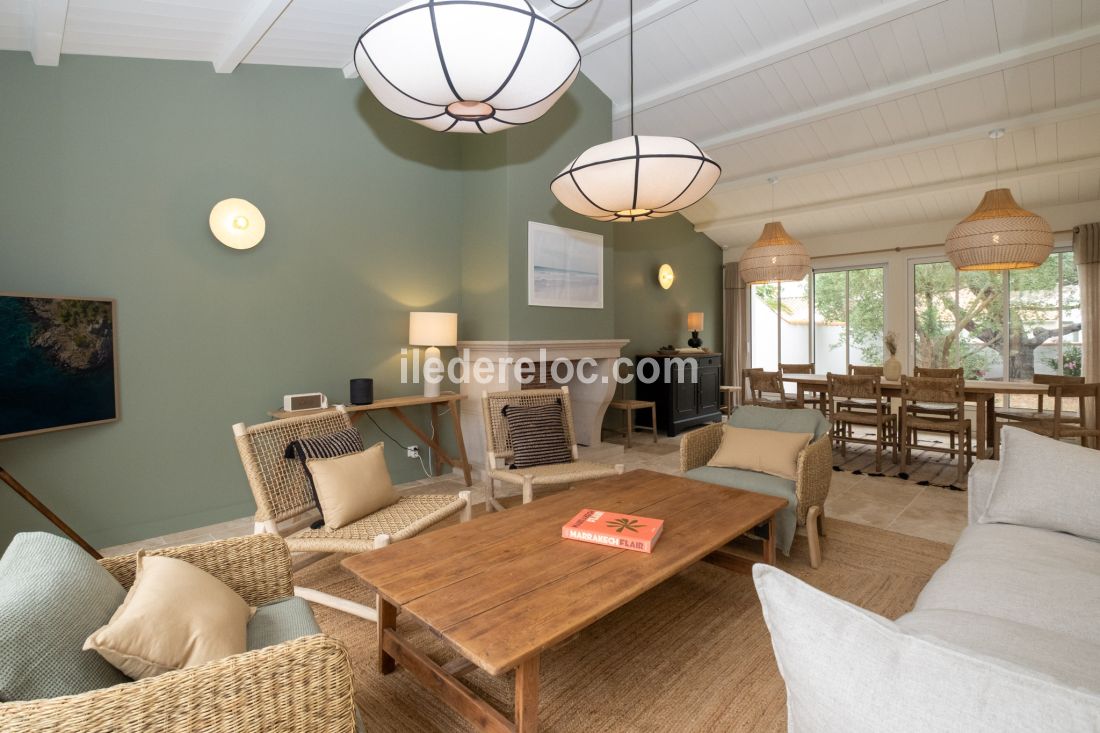 Photo 7: An accomodation located in Sainte-Marie-de-Ré on ile de Ré.