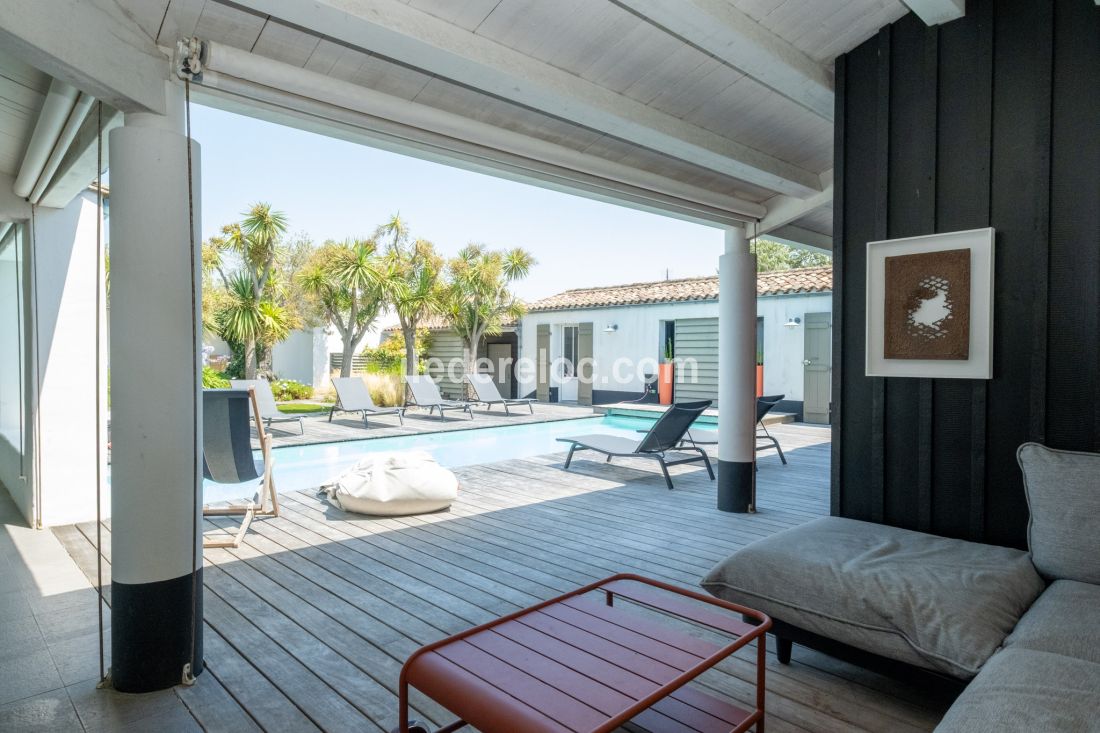 Photo 17: An accomodation located in La Couarde-sur-mer on ile de Ré.
