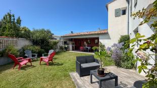 Ile de Ré:Beautiful renovated house in loix