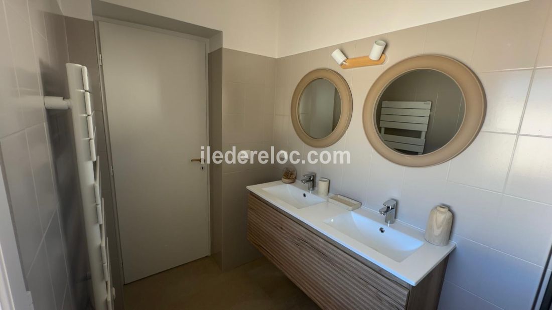 Photo 11: An accomodation located in Les Portes-en-Ré on ile de Ré.