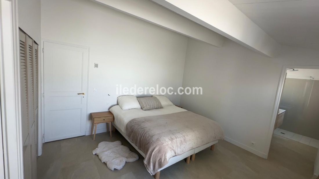 Photo 8: An accomodation located in Les Portes-en-Ré on ile de Ré.