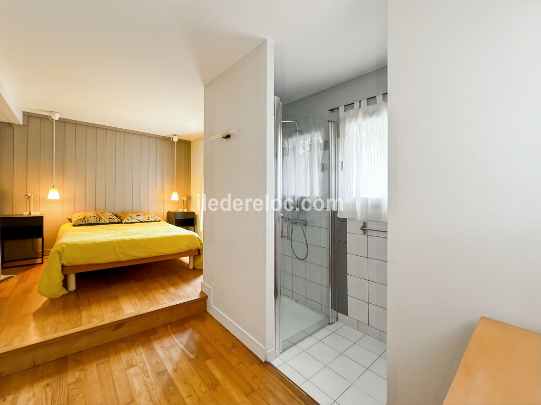 Photo 11: An accomodation located in Sainte-Marie-de-Ré on ile de Ré.