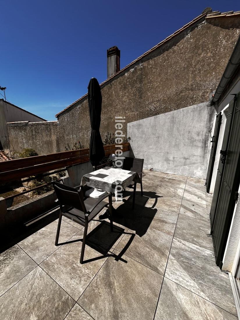 Photo 13: An accomodation located in La Flotte-en-Ré on ile de Ré.