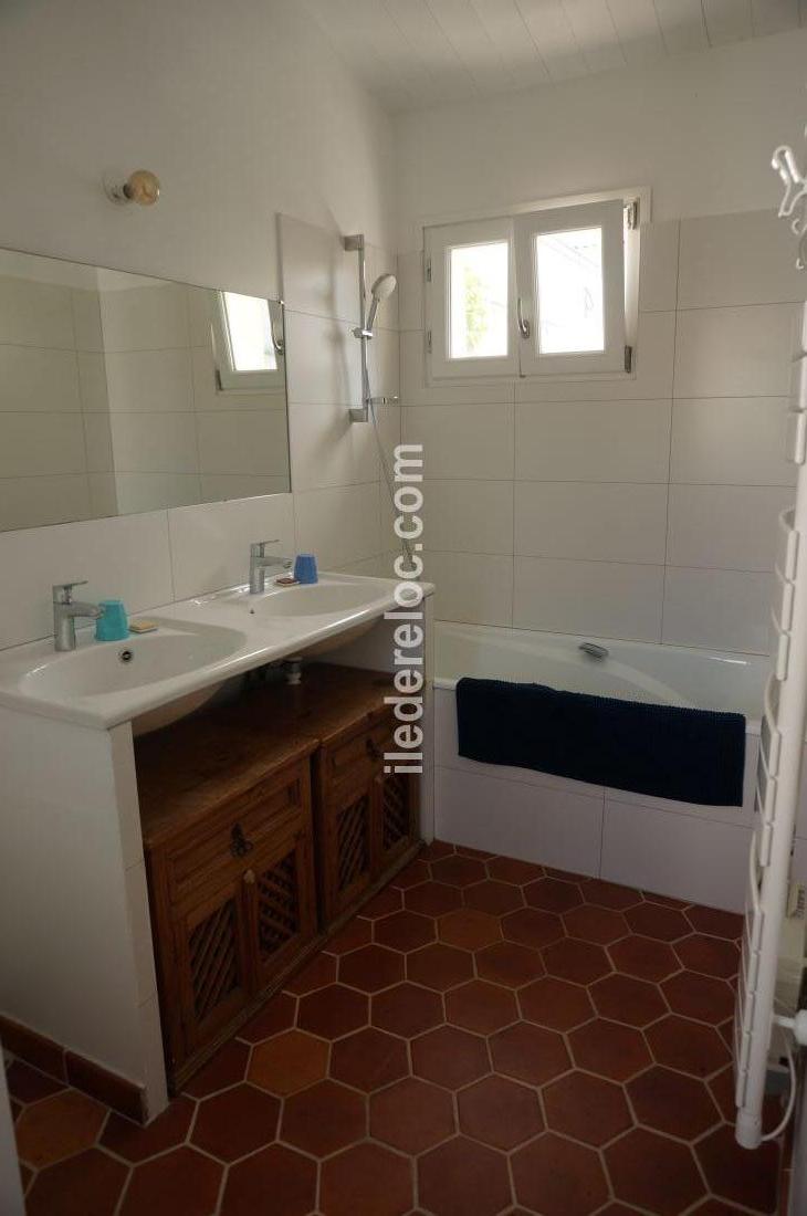 Photo 6: An accomodation located in Loix on ile de Ré.