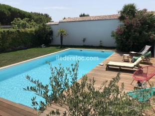 Ile de R&eacute;:Beautiful villa with private heated pool and sunny garden