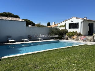Ile de Ré:Beautiful villa with private heated pool and sunny garden