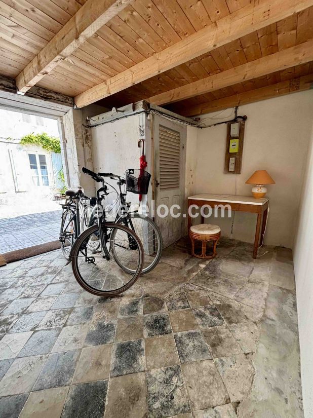 Photo 11: An accomodation located in Saint-Martin-de-Ré on ile de Ré.