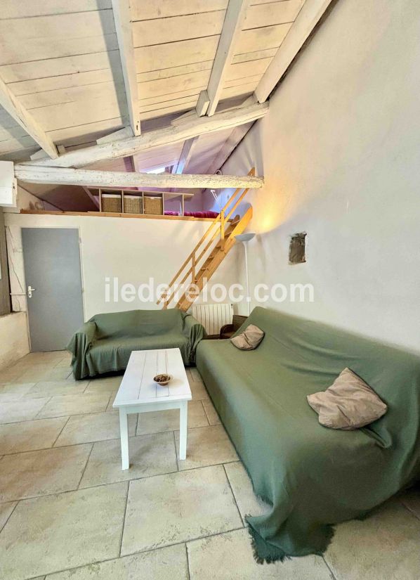 Photo 5: An accomodation located in Saint-Martin-de-Ré on ile de Ré.