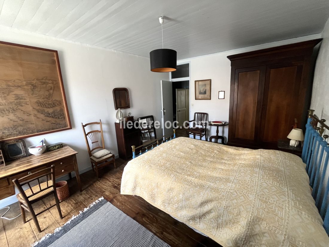 Photo 12: An accomodation located in Sainte-Marie-de-Ré on ile de Ré.
