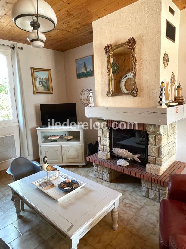 Photo 9: An accomodation located in Les Portes-en-Ré on ile de Ré.