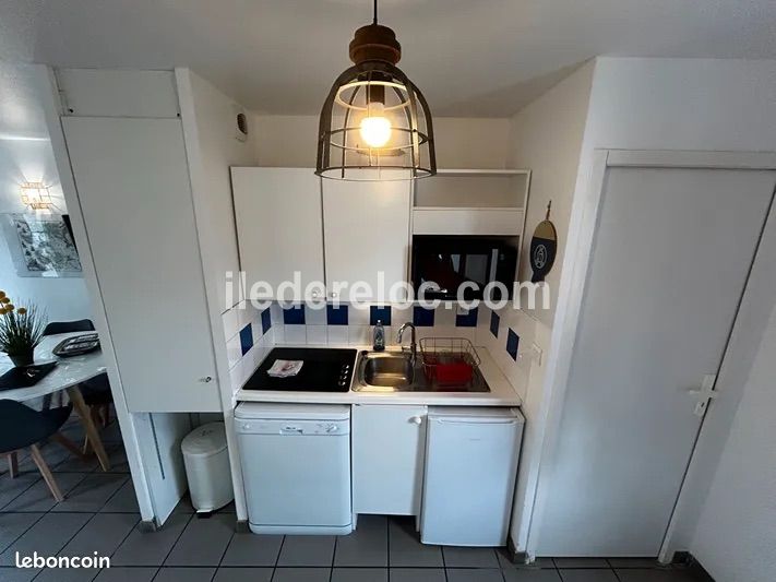 Photo 5: An accomodation located in La Flotte-en-R&eacute; on ile de R&eacute;.