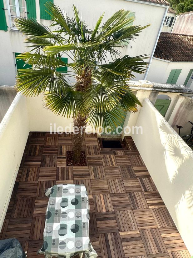 Photo 8: An accomodation located in La Flotte-en-R&eacute; on ile de R&eacute;.