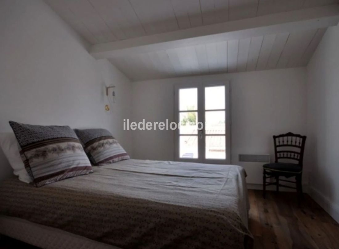 Photo 7: An accomodation located in Sainte-Marie-de-Ré on ile de Ré.