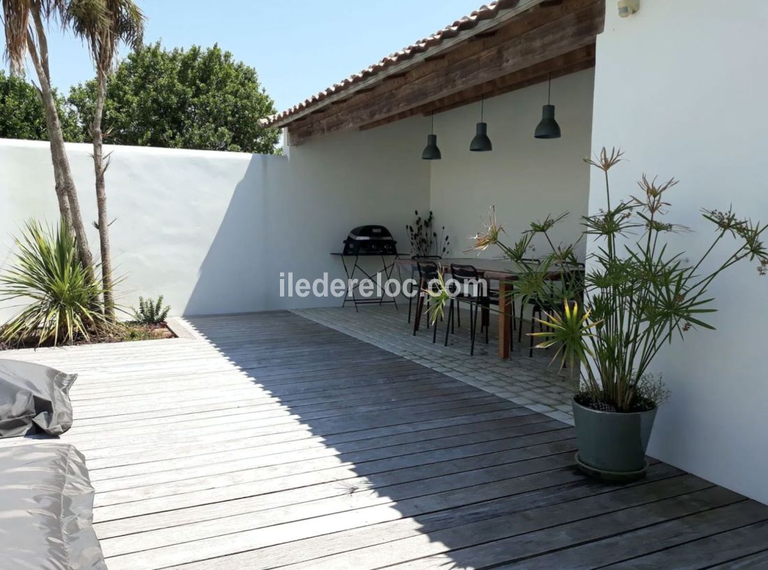 Photo 15: An accomodation located in Sainte-Marie-de-Ré on ile de Ré.
