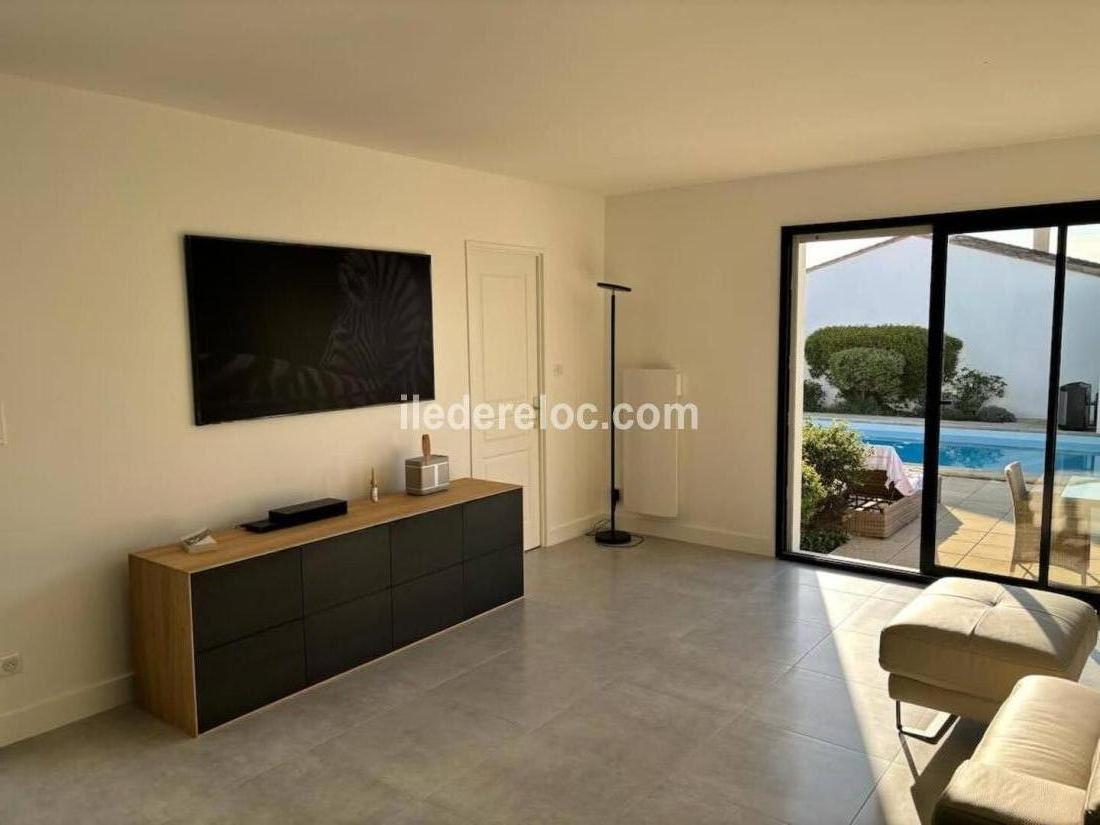 Photo 7: An accomodation located in Le Bois-Plage-en-Ré on ile de Ré.