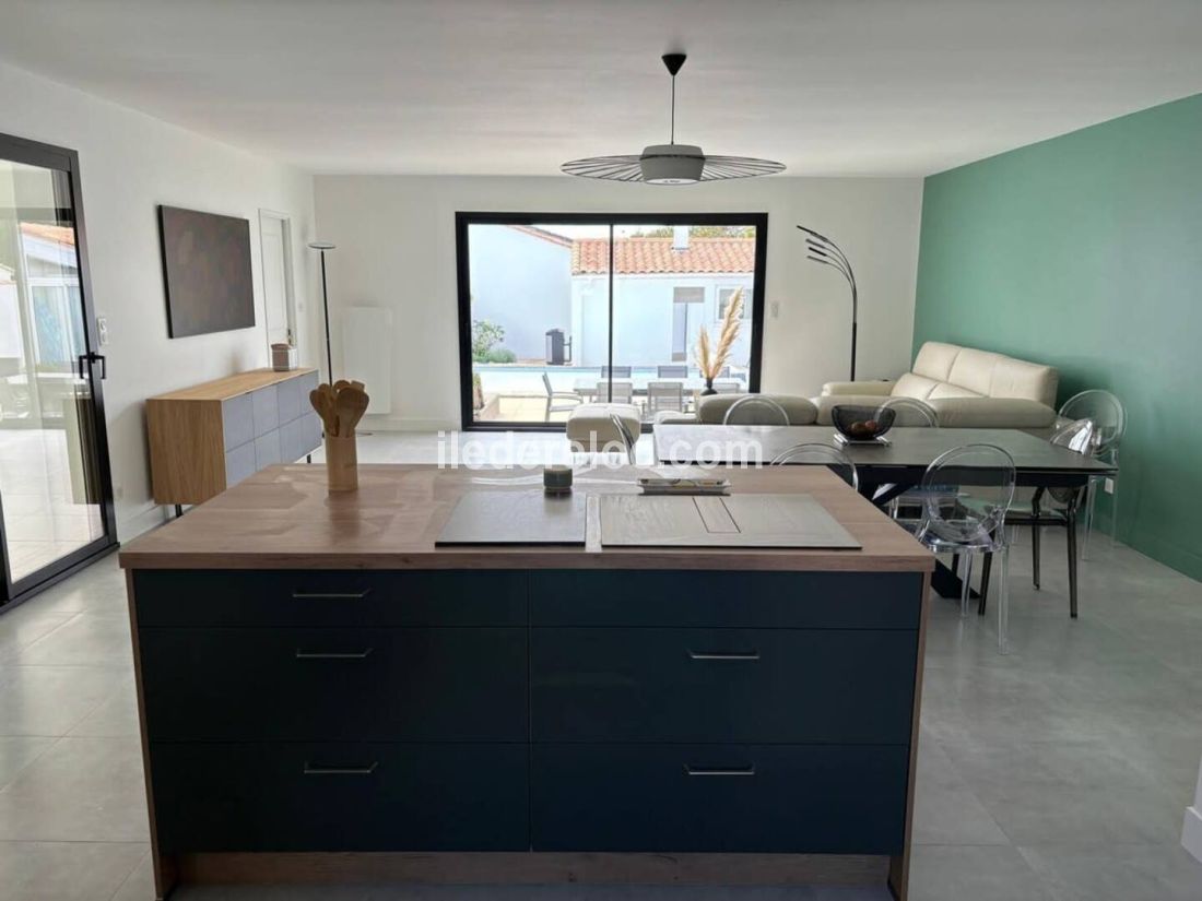 Photo 8: An accomodation located in Le Bois-Plage-en-Ré on ile de Ré.