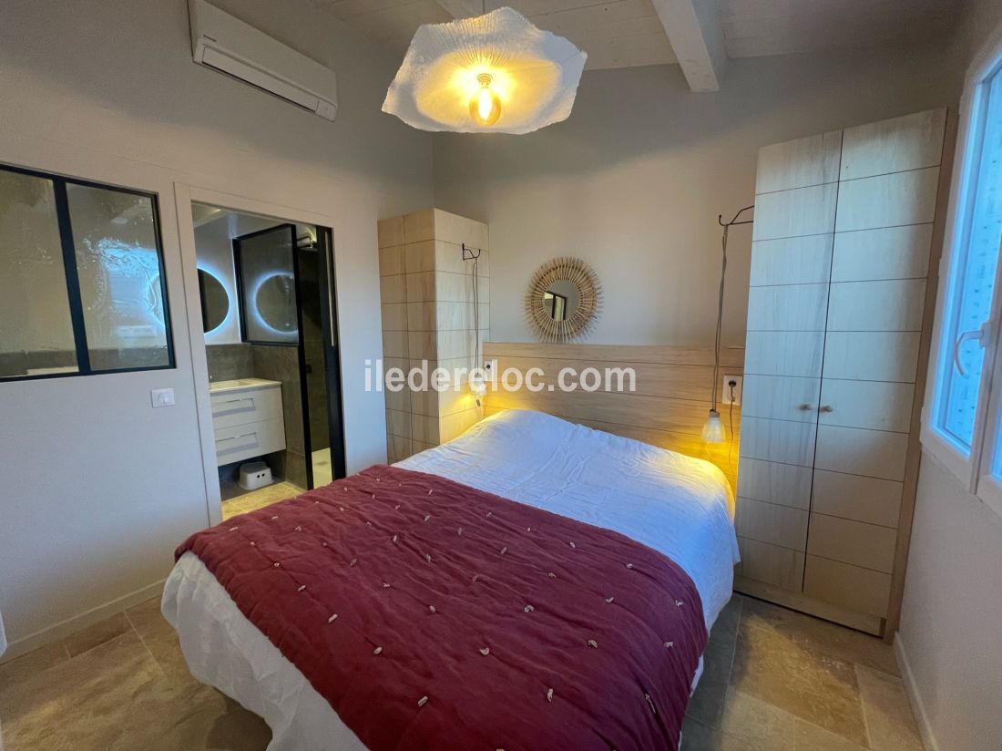 Photo 4: An accomodation located in Saint-Martin-de-Ré on ile de Ré.