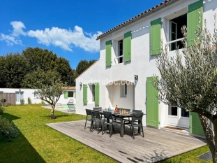 Ile de Ré:Ma lucarne en re - swimming pool - 5 bedrooms - 5 bathrooms