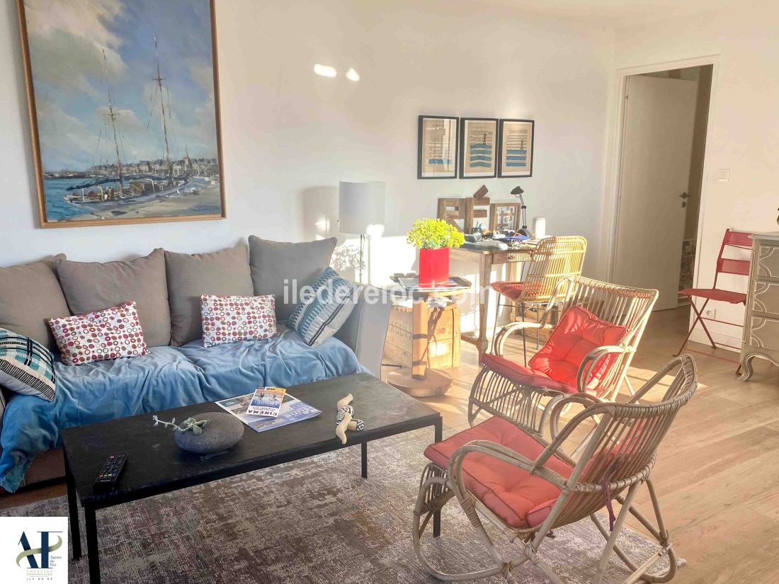 Photo 6: An accomodation located in Saint-Clément-des-Baleines on ile de Ré.