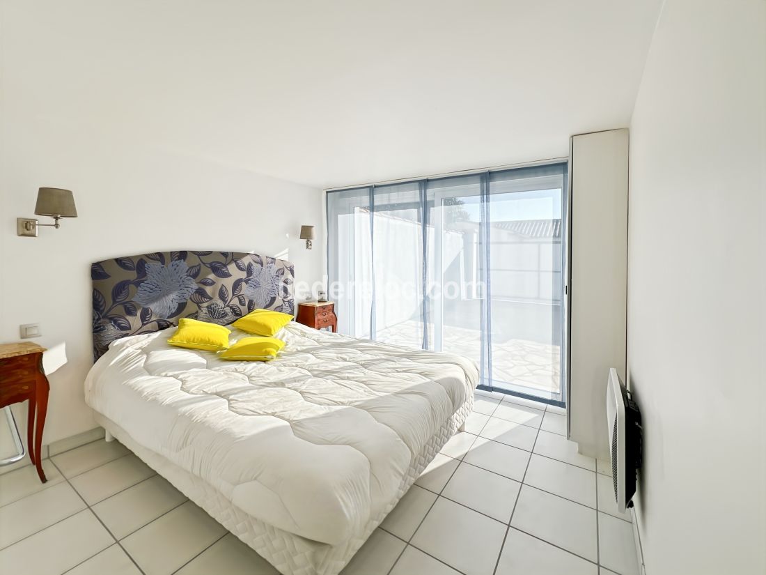 Photo 8: An accomodation located in La Flotte-en-Ré on ile de Ré.