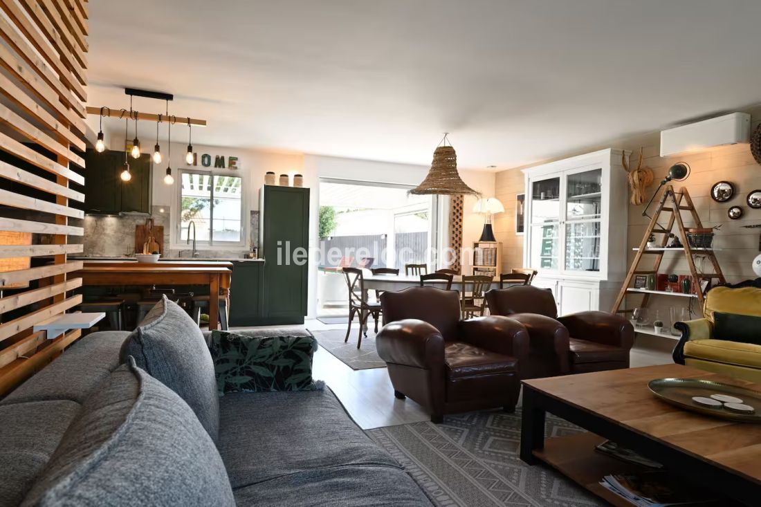 Photo 13: An accomodation located in Sainte-Marie-de-Ré on ile de Ré.