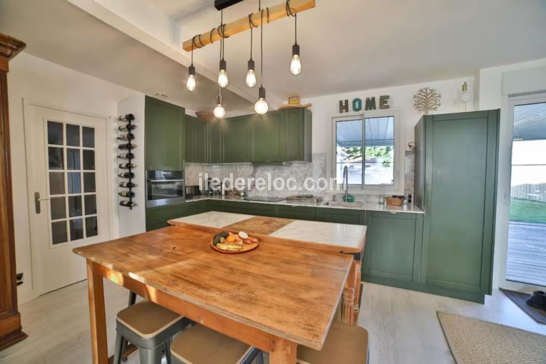 Photo 9: An accomodation located in Sainte-Marie-de-Ré on ile de Ré.