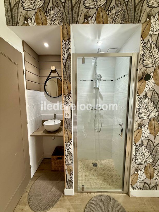 Photo 24: An accomodation located in Sainte-Marie-de-Ré on ile de Ré.