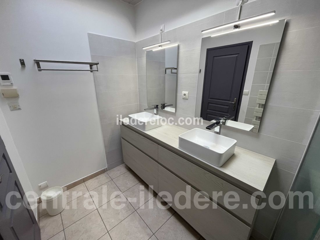 Photo 33: An accomodation located in Ars en Ré on ile de Ré.