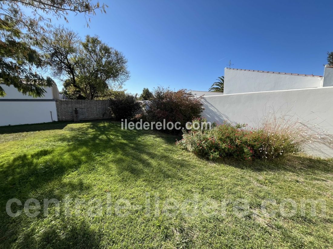 Photo 5: An accomodation located in Ars en Ré on ile de Ré.