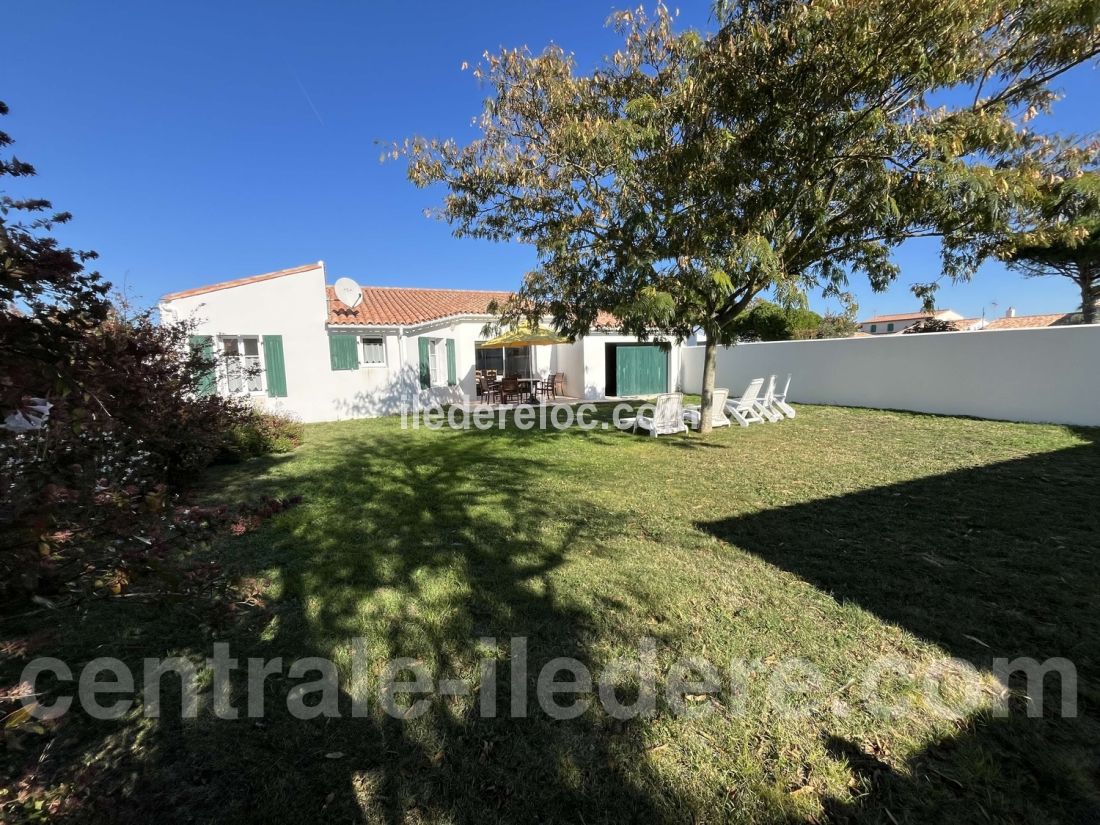 Photo 6: An accomodation located in Ars en Ré on ile de Ré.