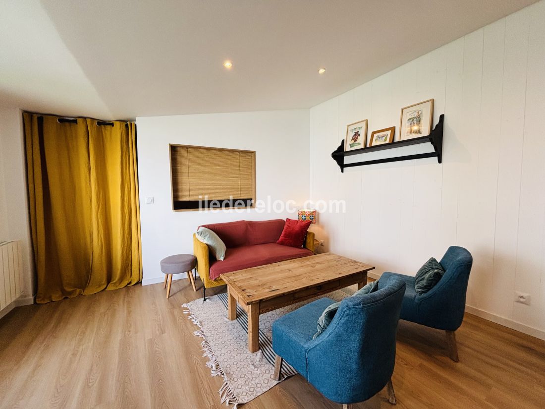 Photo 9: An accomodation located in La Couarde-sur-mer on ile de Ré.