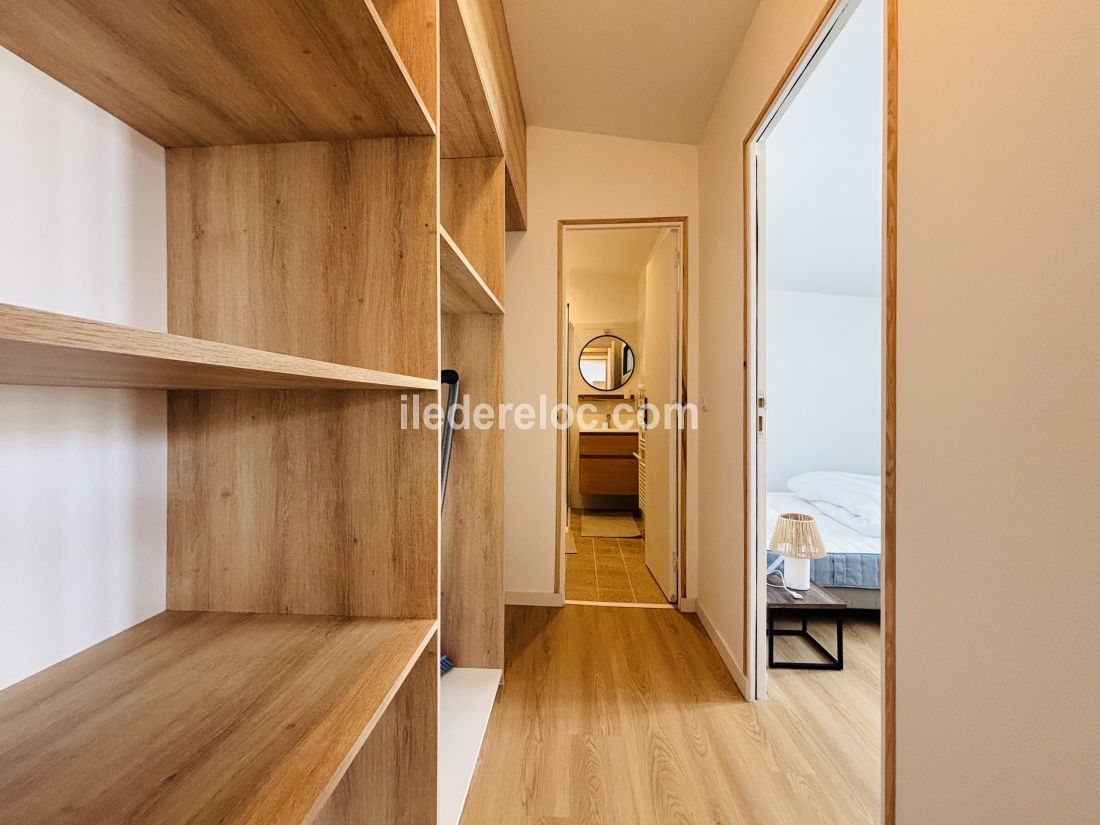 Photo 13: An accomodation located in La Couarde-sur-mer on ile de Ré.